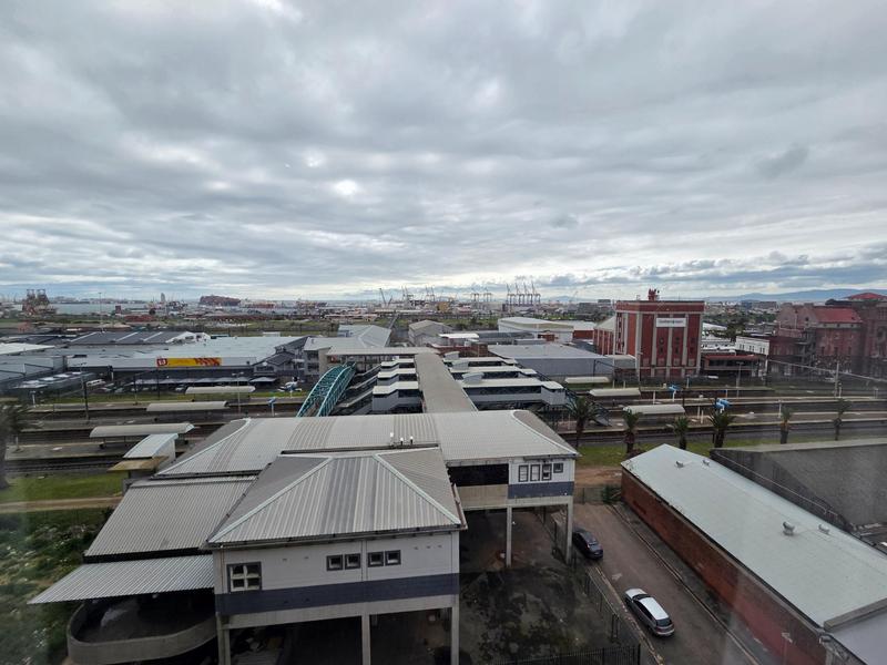 1 Bedroom Property for Sale in Woodstock Western Cape
